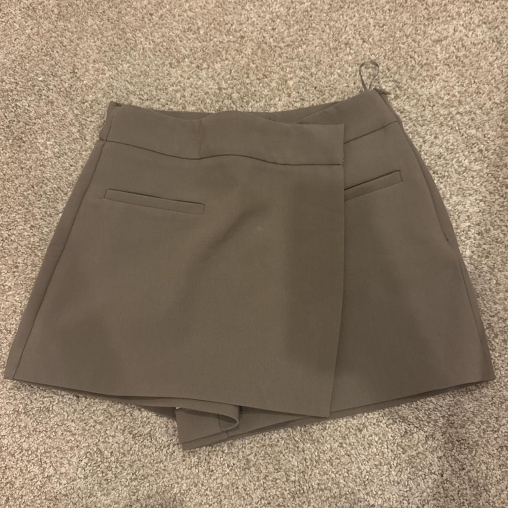 Zara Olive Wrap Skort Shorts